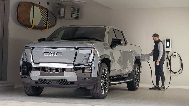 2025 GMC Sierra EV